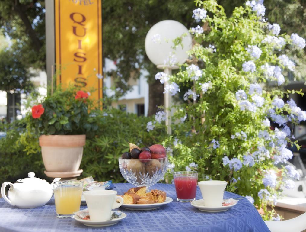 Hotel Quisisana リミニ エクステリア 写真